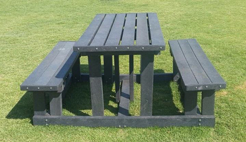 picnic-sets-4-6-8-seaters-&ndash-without-back
